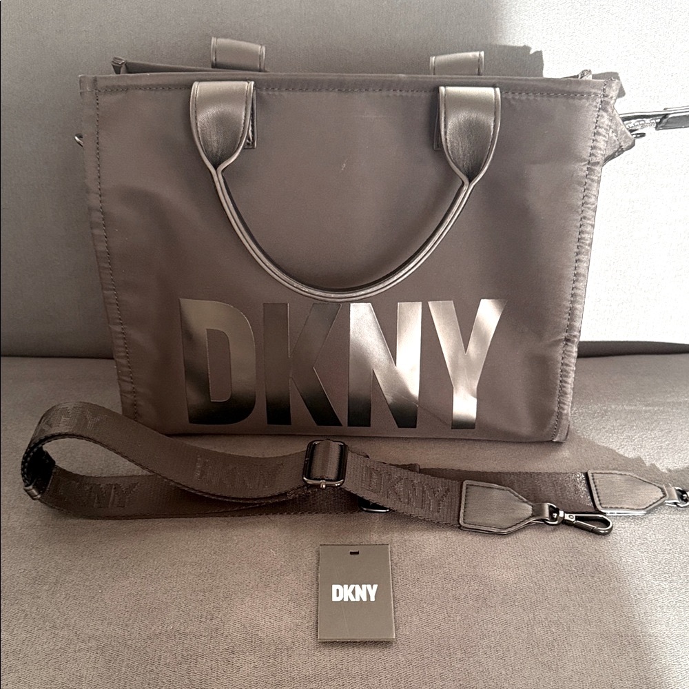 DKNY Hadlee MD Tote Bag